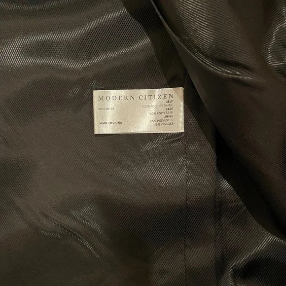 Modern Citizen Rama Front-Vent Vegan Leather Skirt - Black - 1X $162 - Picture 5 of 7